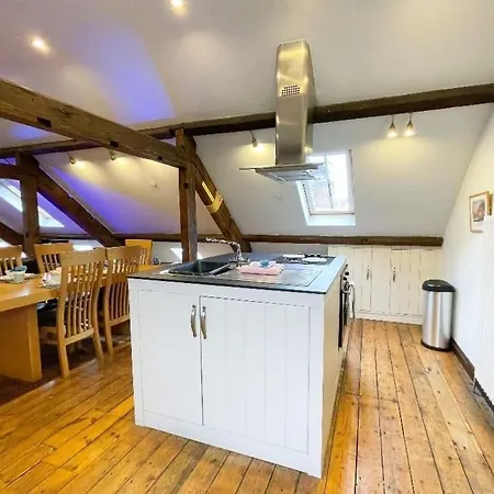 Appartement Seaside Loft Abbey Views With Parking Whitby