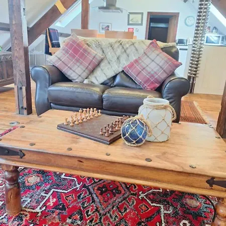 Seaside Loft Abbey Views With Parking * Whitby