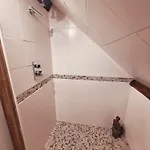 Seaside Loft Abbey Views With Parking דירה וויטבי